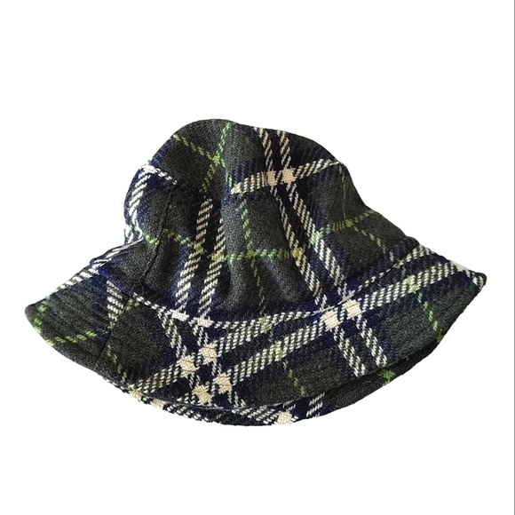 BURBERRY LONDON Check Patterned Wool Bucket Hat - Picture 9 of 10